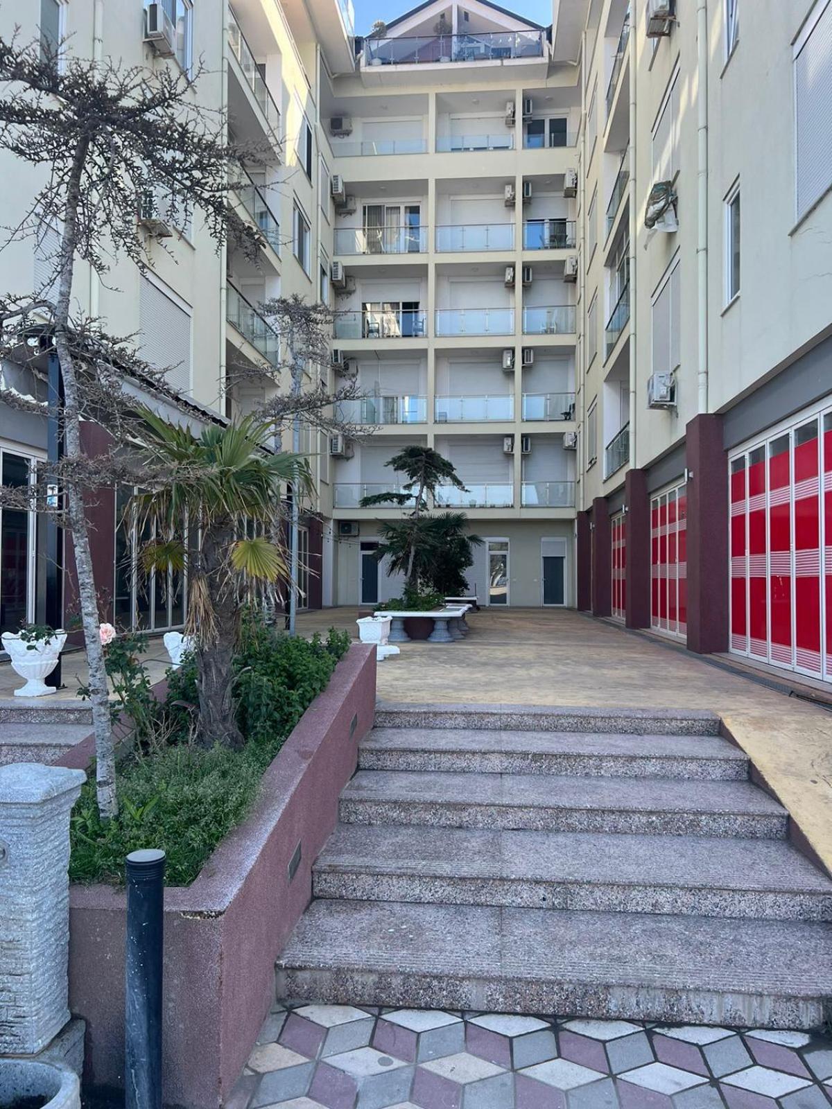 Shengjin Apartaments Exterior photo